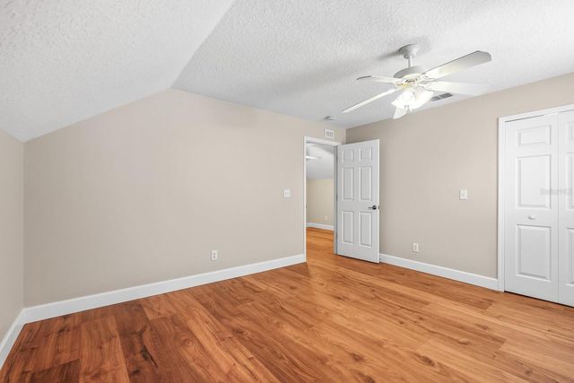 6122 GANNETDALE DRIVE, Lithia, FL 33547