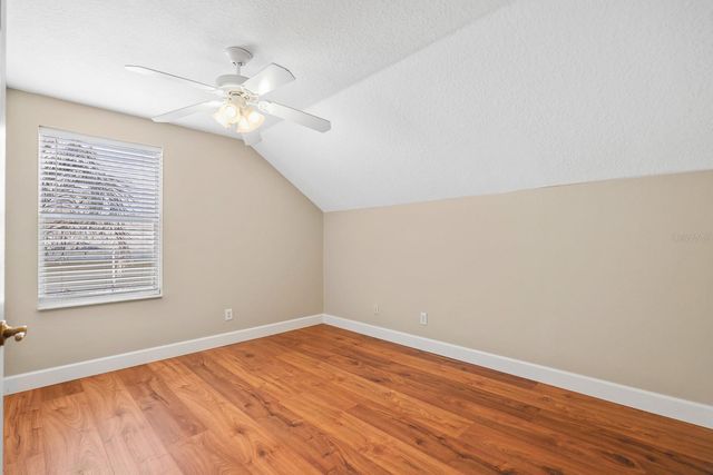 6122 GANNETDALE DRIVE, Lithia, FL 33547