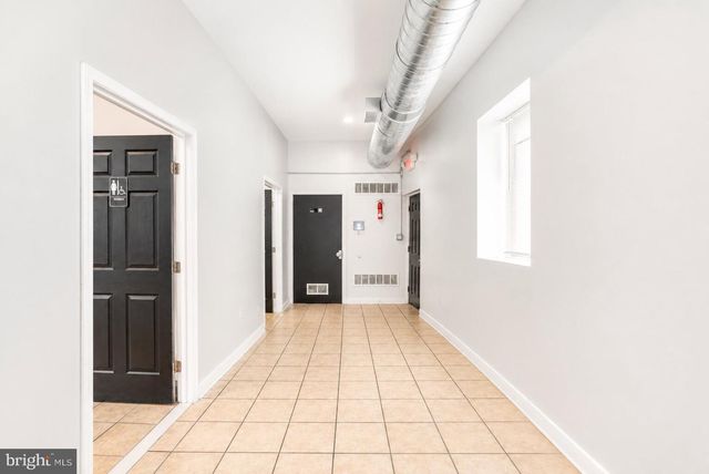 1727 S 2ND ST, Philadelphia, PA 19148