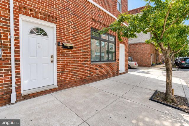 1727 S 2ND ST, Philadelphia, PA 19148