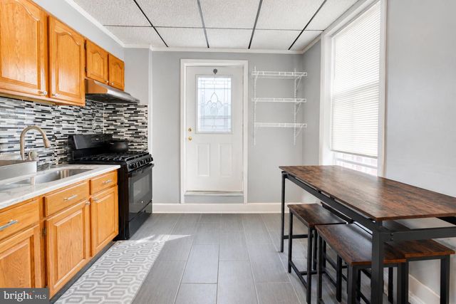 1727 S 2ND ST, Philadelphia, PA 19148