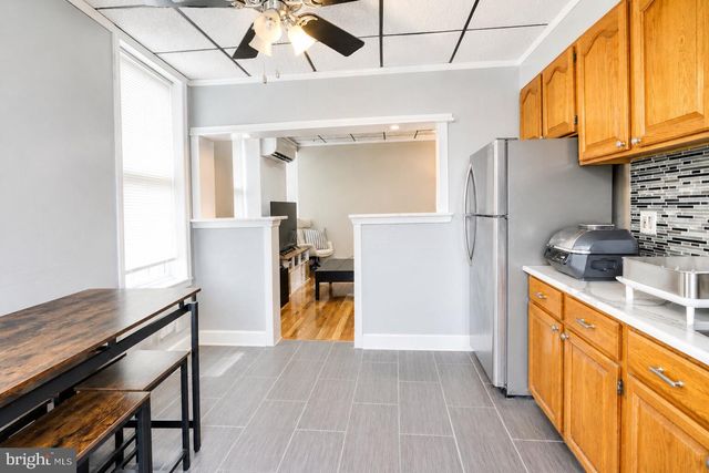 1727 S 2ND ST, Philadelphia, PA 19148