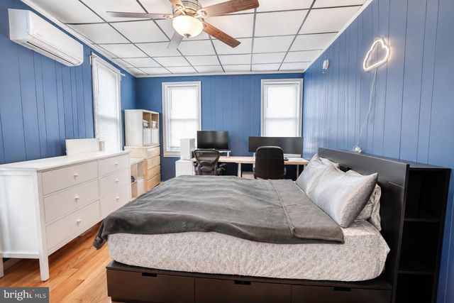 1727 S 2ND ST, Philadelphia, PA 19148