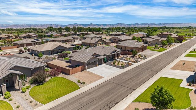 1381 Kiva Drive, Fruita, CO 81521