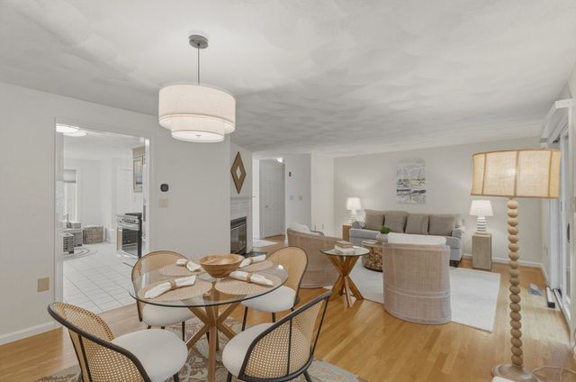 1 Tulip Circle 1, Haverhill, MA 01830