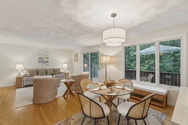 1 Tulip Circle 1, Haverhill, MA 01830