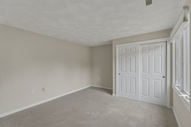 1 Tulip Circle 1, Haverhill, MA 01830