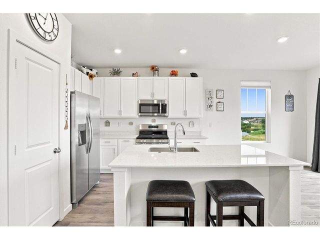 628 Yankee Boy Loop, Elizabeth, CO 80107