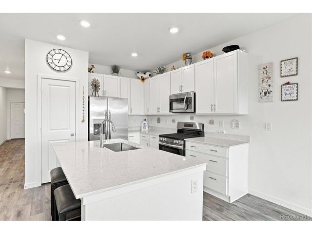 628 Yankee Boy Loop, Elizabeth, CO 80107