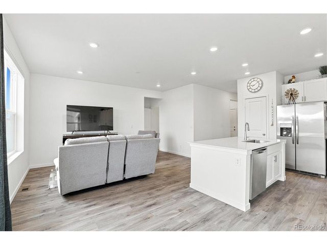 628 Yankee Boy Loop, Elizabeth, CO 80107