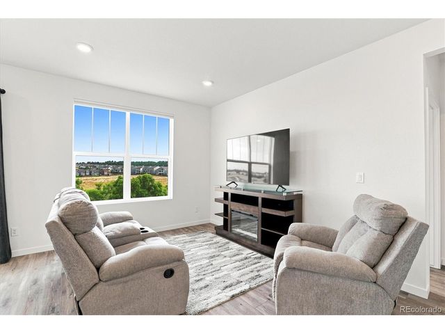 628 Yankee Boy Loop, Elizabeth, CO 80107