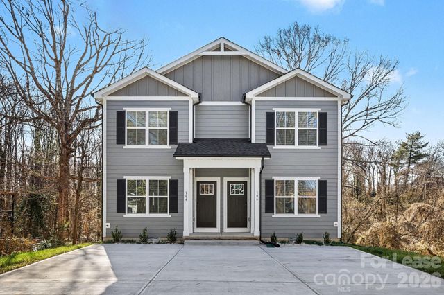 104 10th Avenue SE, Hickory, NC 28602