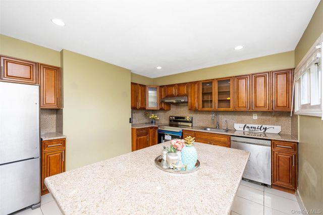 201 Sprucewood Drive, Levittown, NY 11756