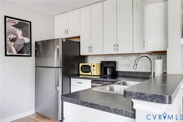 2910 Overton Rd, Henrico, VA 23228