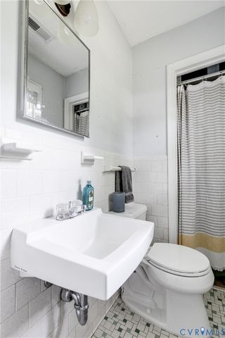 2910 Overton Rd, Henrico, VA 23228