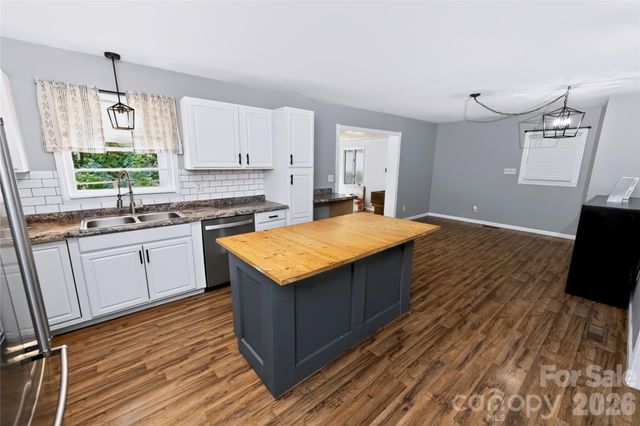 1701 Richey Road, Taylorsville, NC 28681