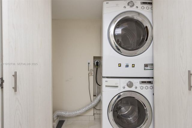 4280 Galt Ocean Dr 8F, Fort Lauderdale, FL 33308