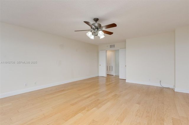 4280 Galt Ocean Dr 8F, Fort Lauderdale, FL 33308