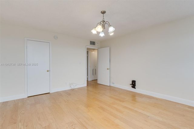 4280 Galt Ocean Dr 8F, Fort Lauderdale, FL 33308