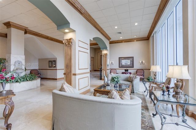 4280 Galt Ocean Dr 8F, Fort Lauderdale, FL 33308