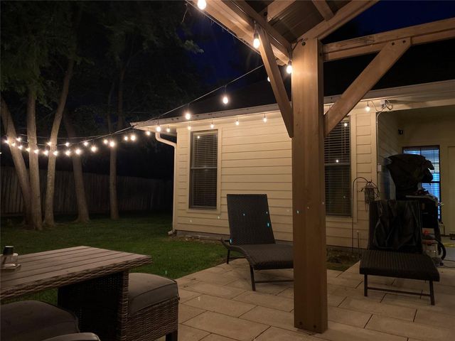 3202 Pine Chase Drive, Montgomery, TX 77356