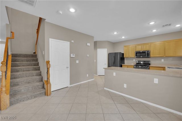 5337 Franklin Grove Street, North Las Vegas, NV 89081