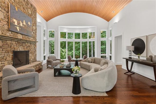 4036 Conway Valley Road, Atlanta, GA 30327