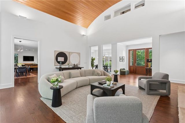 4036 Conway Valley Road, Atlanta, GA 30327
