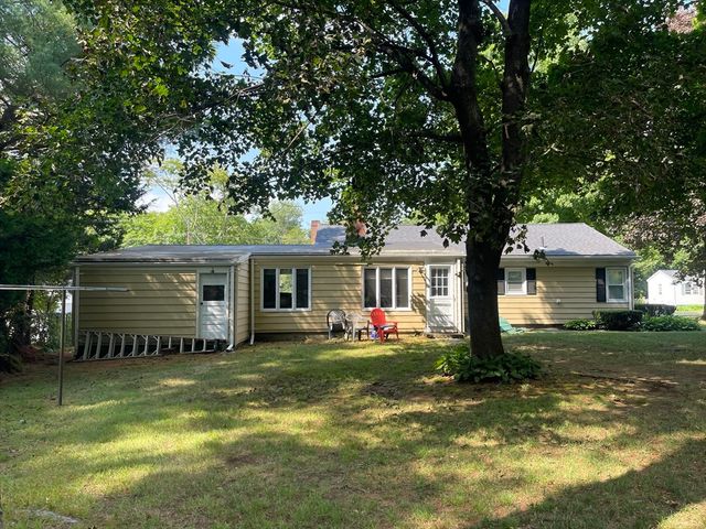 59 Pinecrest Road, West Bridgewater, MA 02379
