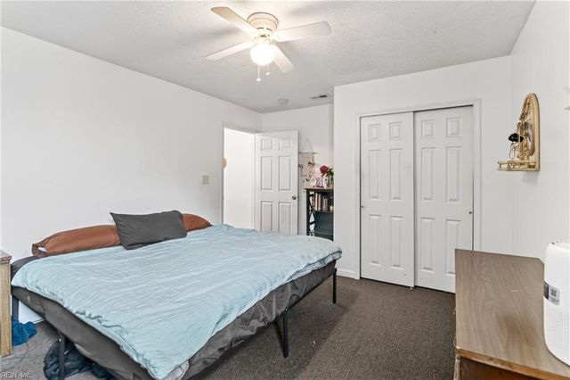 1922 Beall DR, Hampton, VA 23663