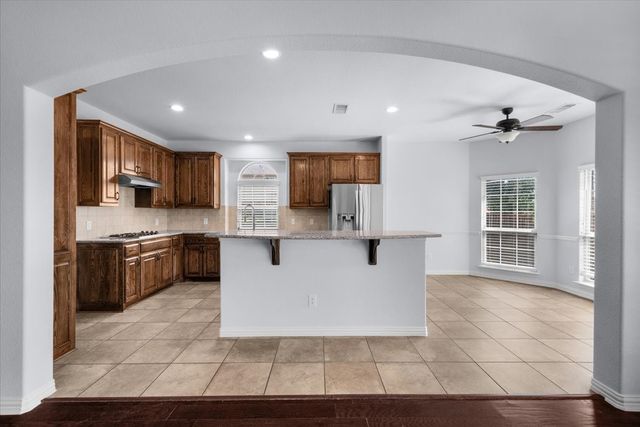9833 Saltbrush Street, Fort Worth, TX 76177