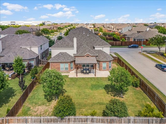 9833 Saltbrush Street, Fort Worth, TX 76177