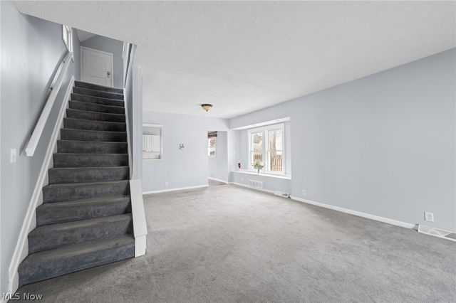 11915 Franklin Boulevard, Lakewood, OH 44107