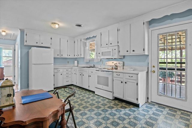 633 Hicks Rd, Nashville, TN 37221