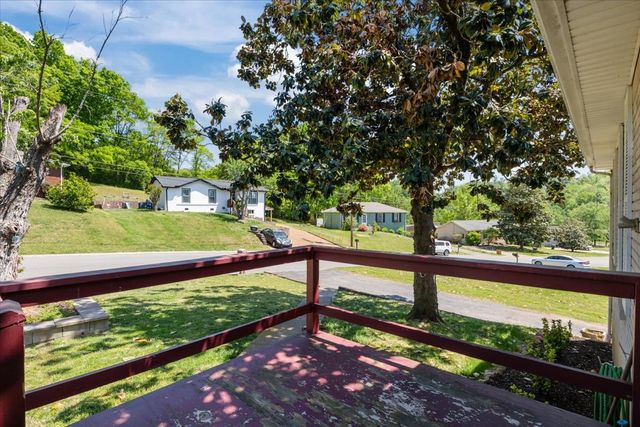 633 Hicks Rd, Nashville, TN 37221