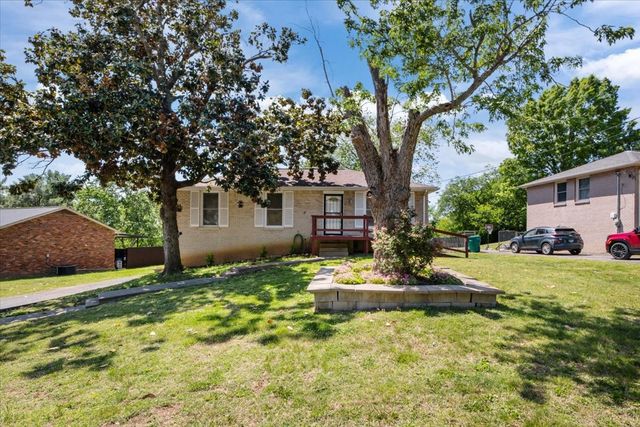 633 Hicks Rd, Nashville, TN 37221