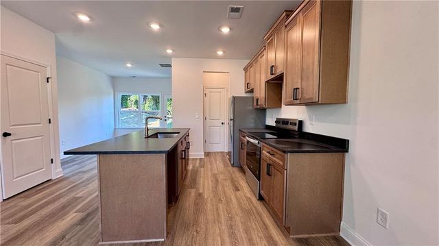 1915 Driftwood Circle, Cumming, GA 30041