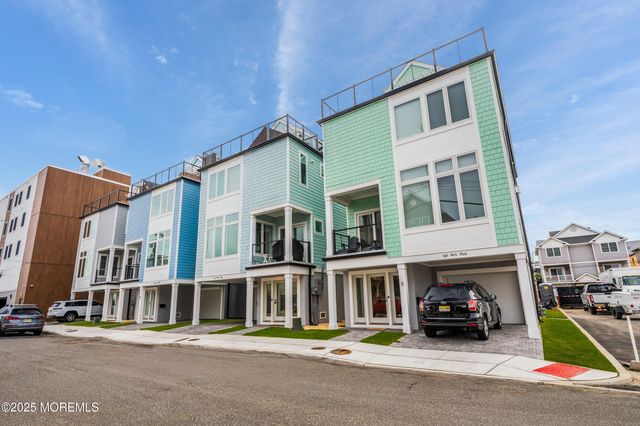 7 South Street, Sea Bright, NJ 07760