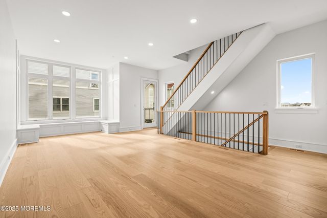 7 South Street, Sea Bright, NJ 07760