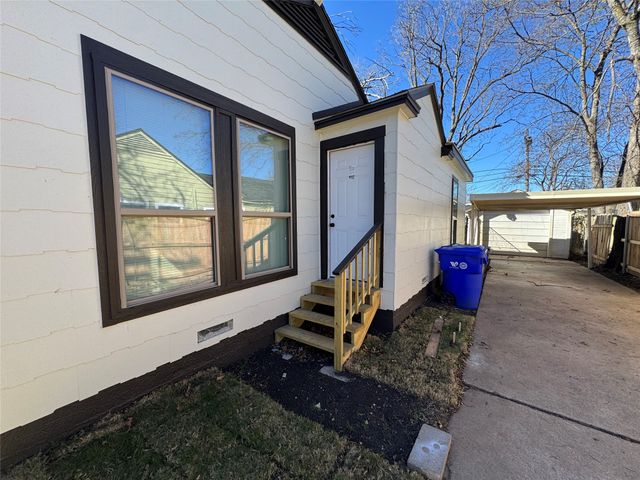 2909 Alexander Avenue, Waco, TX 76708