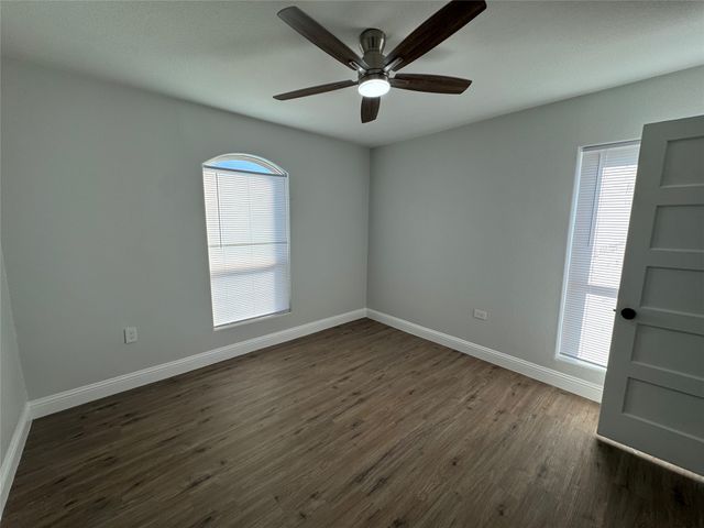 2909 Alexander Avenue, Waco, TX 76708