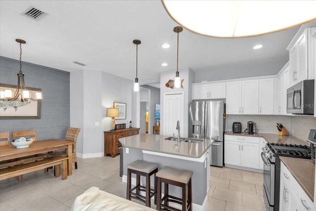 6475 POSITANO COURT, Sarasota, FL 34243