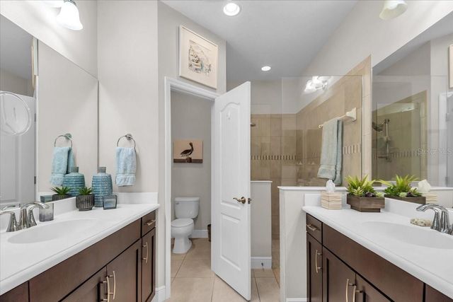 6475 POSITANO COURT, Sarasota, FL 34243