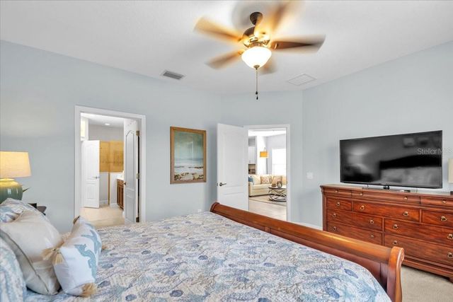 6475 POSITANO COURT, Sarasota, FL 34243