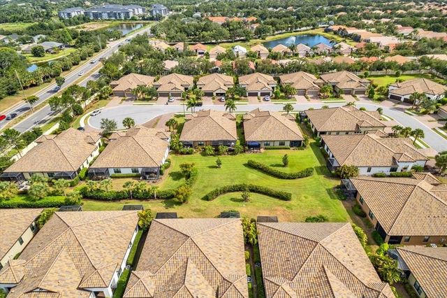 6475 POSITANO COURT, Sarasota, FL 34243