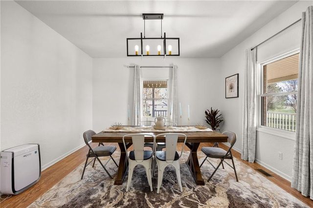 15649 Elm Branch Road, Windsor, MO 65360