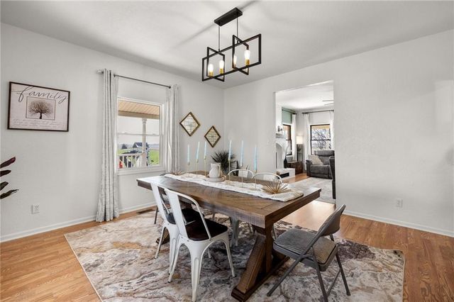 15649 Elm Branch Road, Windsor, MO 65360