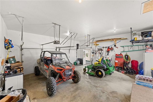 15649 Elm Branch Road, Windsor, MO 65360