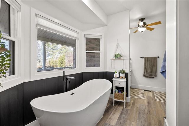 15649 Elm Branch Road, Windsor, MO 65360