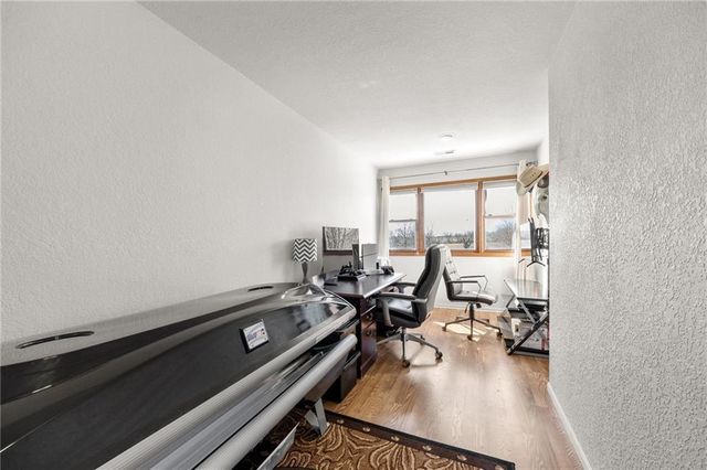 15649 Elm Branch Road, Windsor, MO 65360